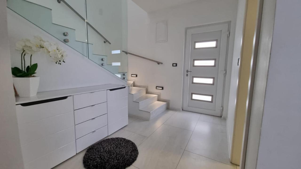 Holiday House Gavran Vodice Zewnętrze zdjęcie